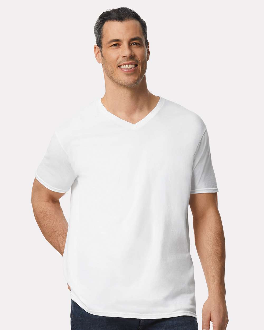 Gildan Heavy Cotton white v-neck